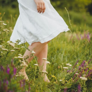 barefoot-walking2