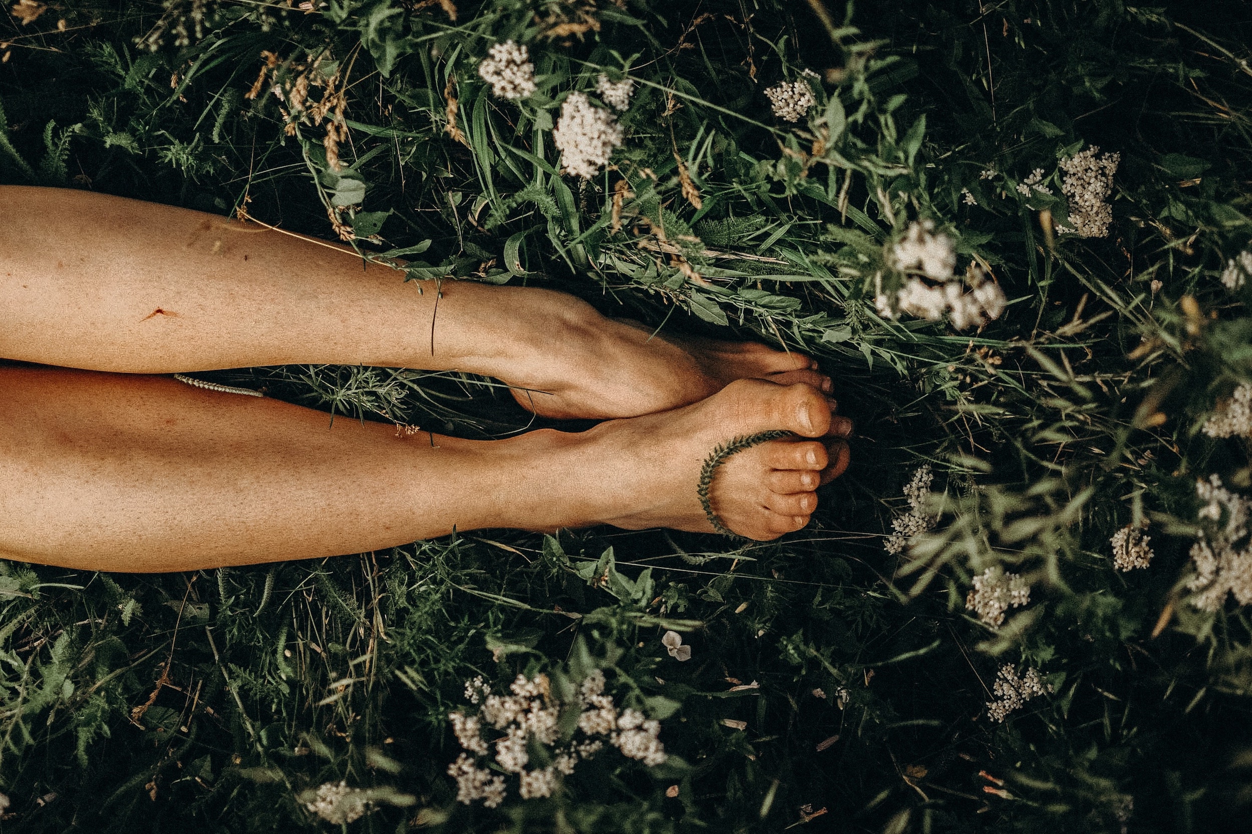 Feel the earth beneath your feet – the benefits of Barefoot